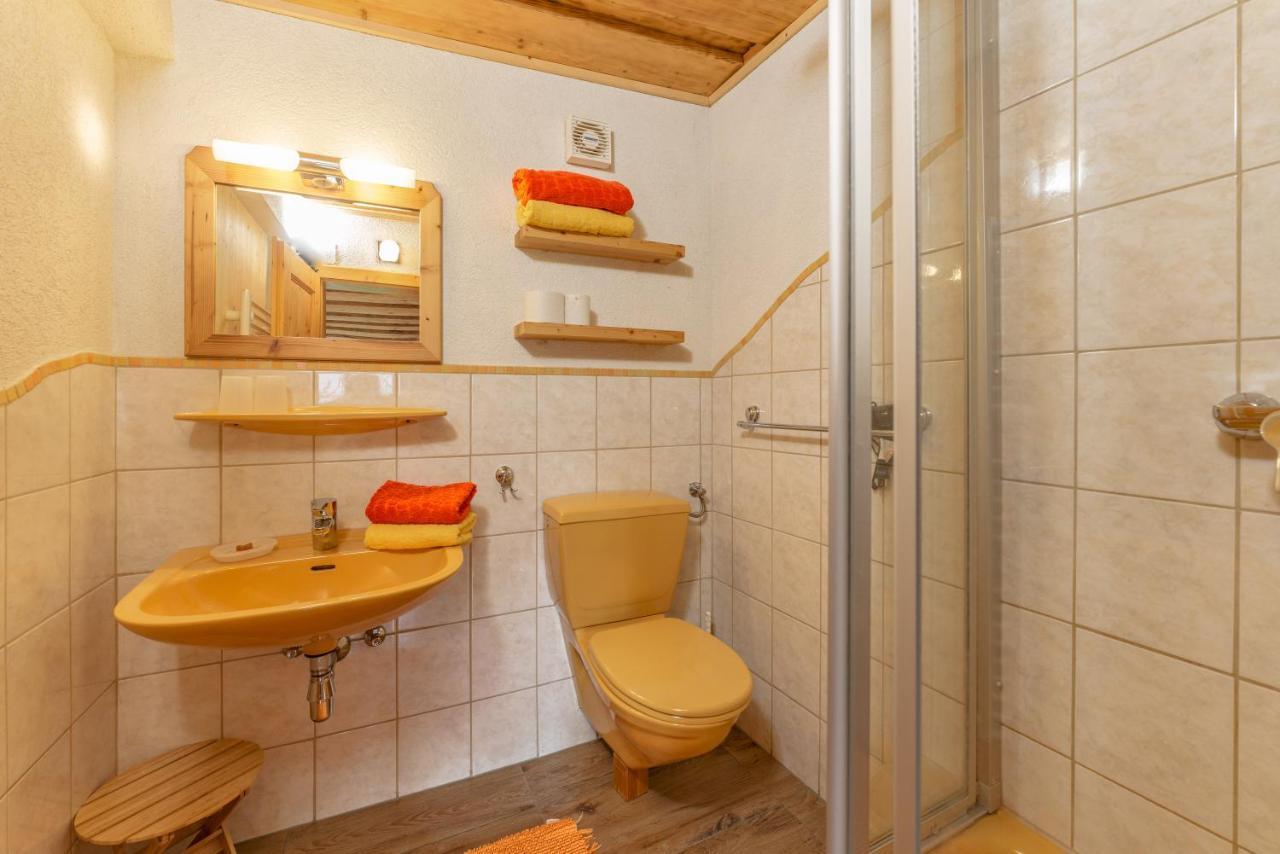Farm stay Klausnerhof Aich (Styria)