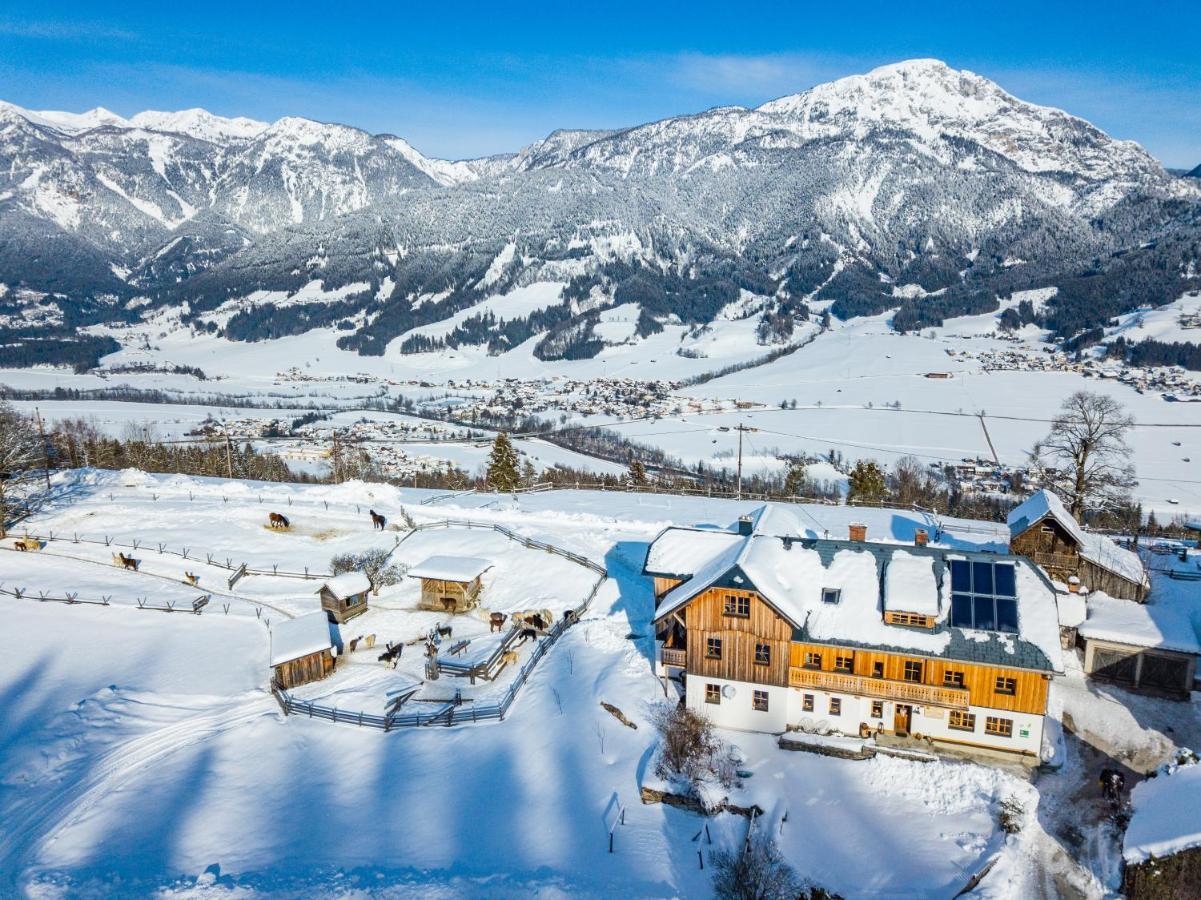 Farm stay Klausnerhof Aich (Styria)